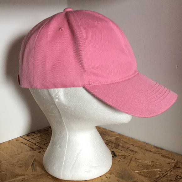 Pink hat - Picture 2 of 4